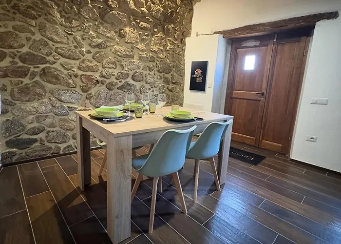 Erentzia Relax Гостевой дом 3*